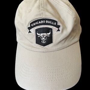 Chicago Bulls Verizon Wireless adjustable men’s hate one size fits most